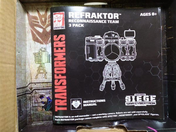 Wfc Refracktor In Hand Images Show Packaging And Figure Details  (5 of 30)